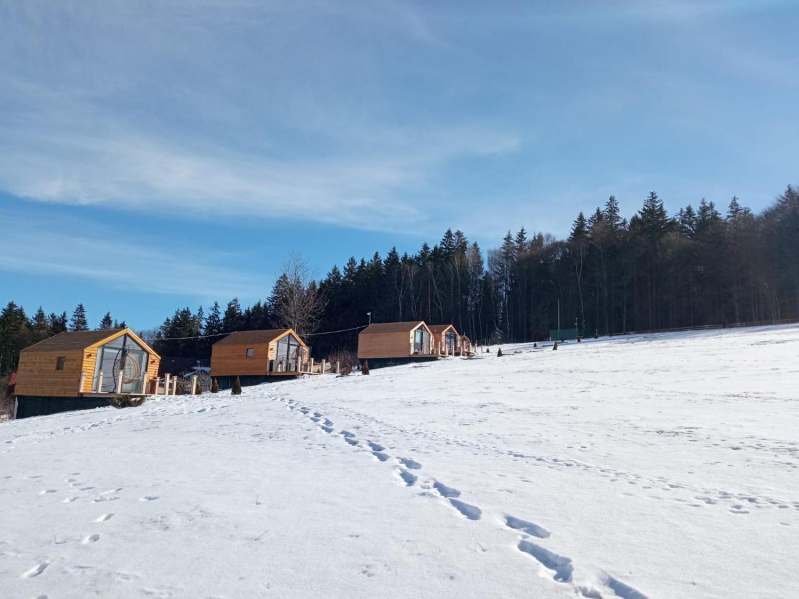 My Little Village Poiana Mărului Εξωτερικό φωτογραφία